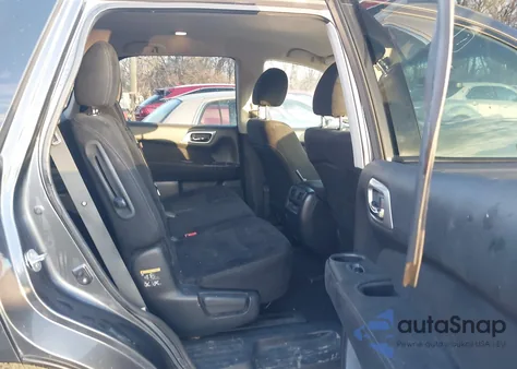 2014 Nissan Pathfinder S z USA, uszkodzony, nr VIN 5N1AR2MM5EC691000